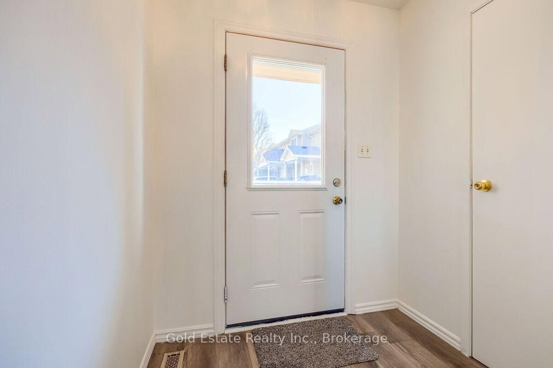 1 - 125 Sekura Cres, Cambridge, N1R 8B4 | Image 3