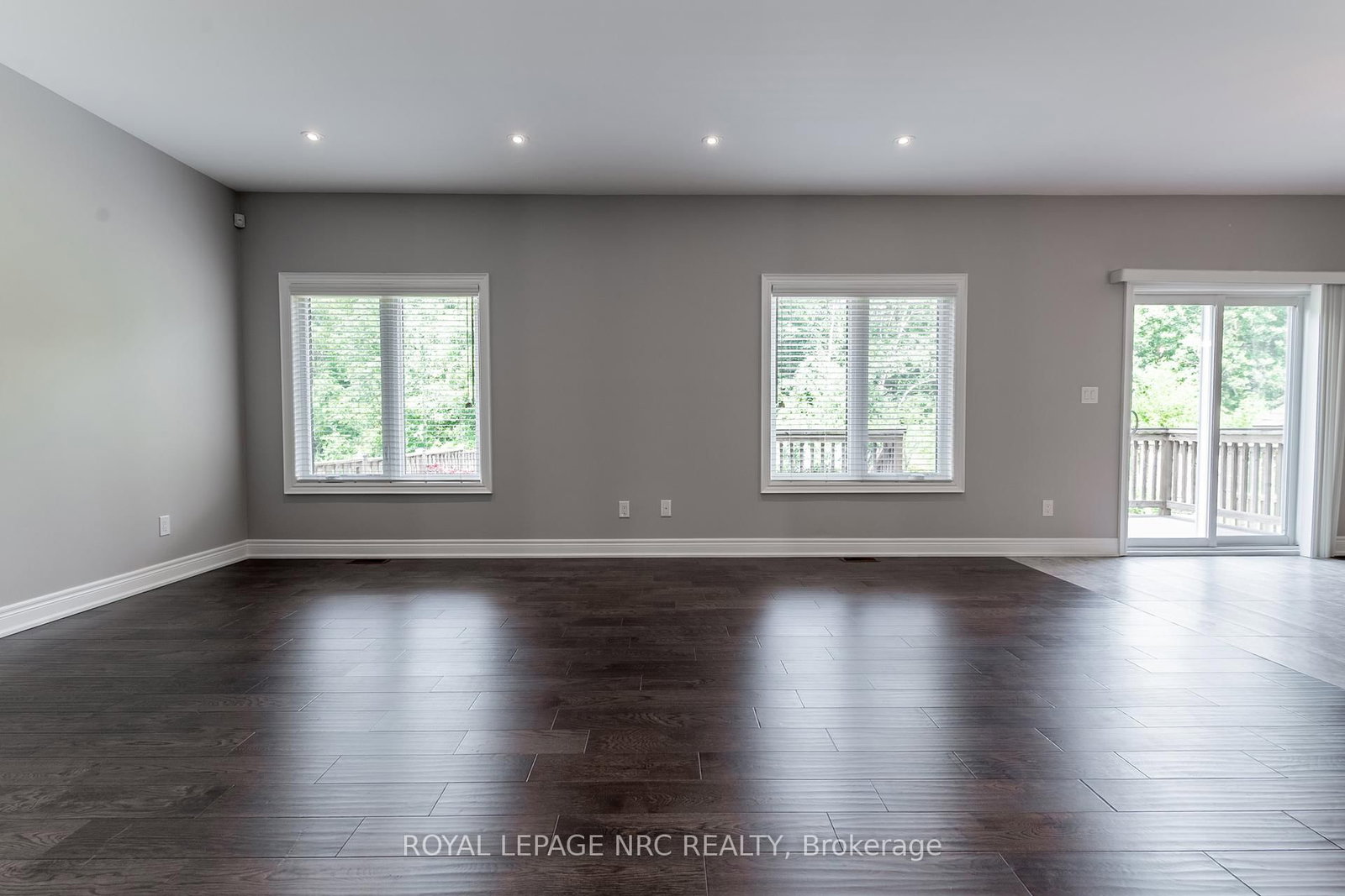 7231 Lionshead Avenue, Unit 30 - Photo 17