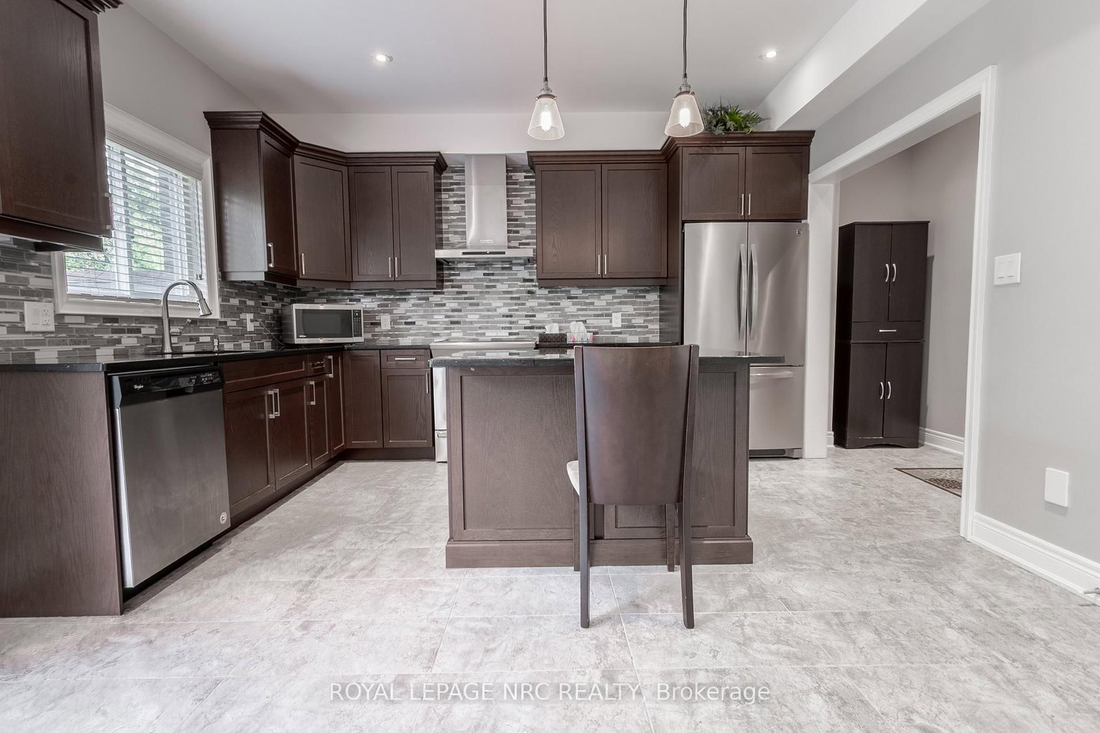 7231 Lionshead Avenue, Unit 30 - Photo 22