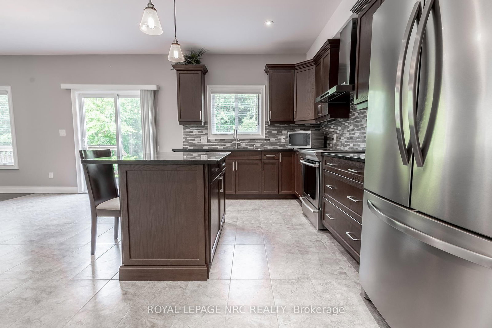 7231 Lionshead Avenue, Unit 30 - Photo 24