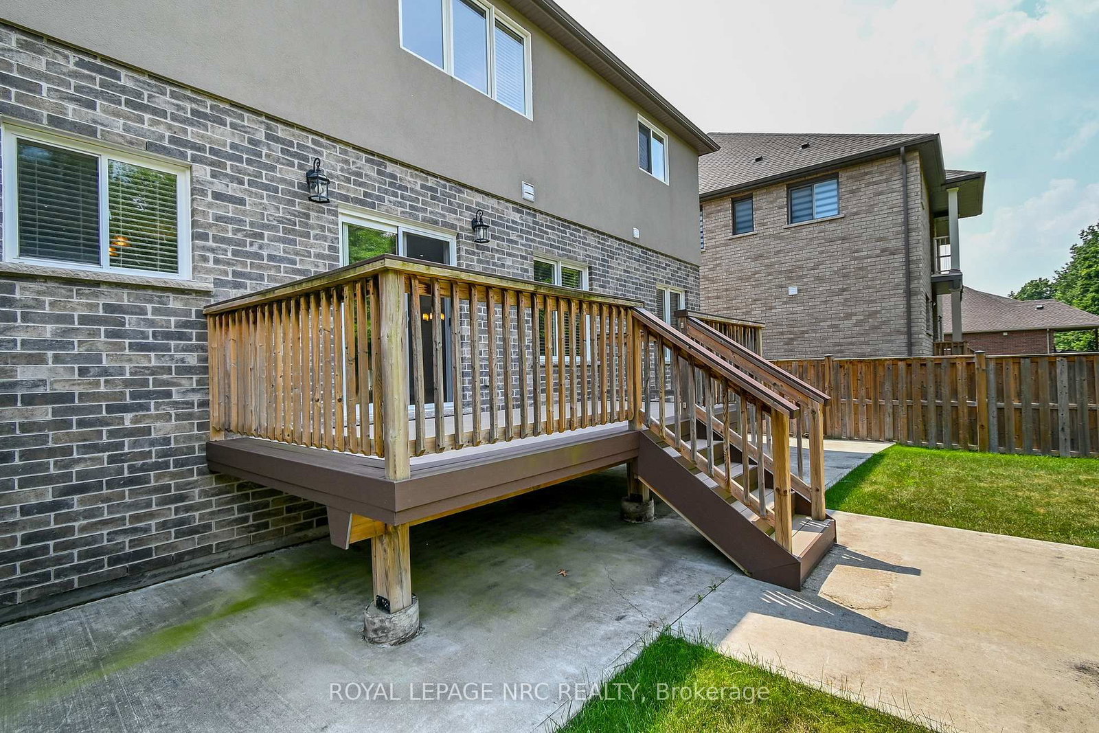 7231 Lionshead Avenue, Unit 30 - Photo 32