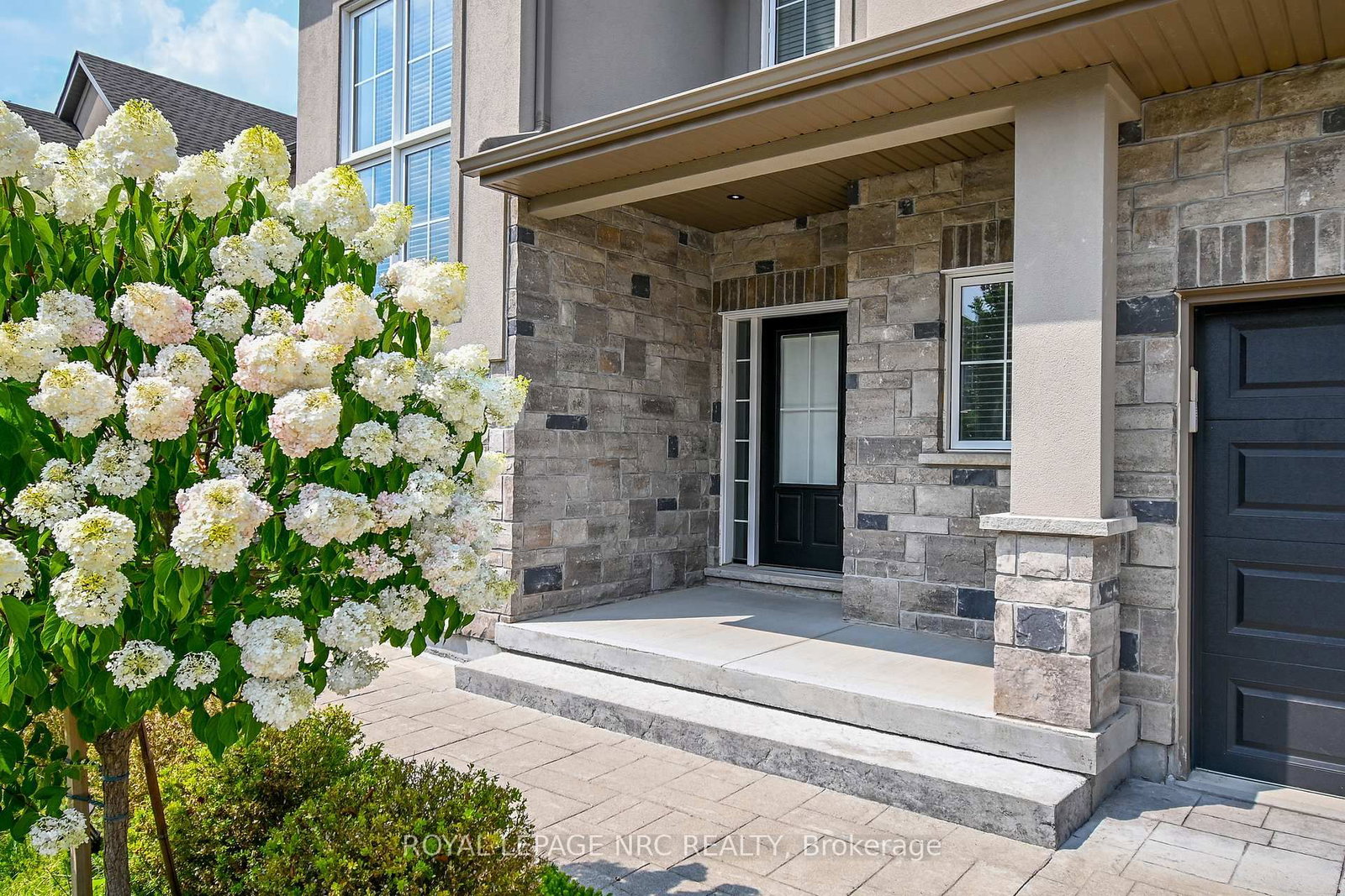 7231 Lionshead Avenue, Unit 30 - Photo 5