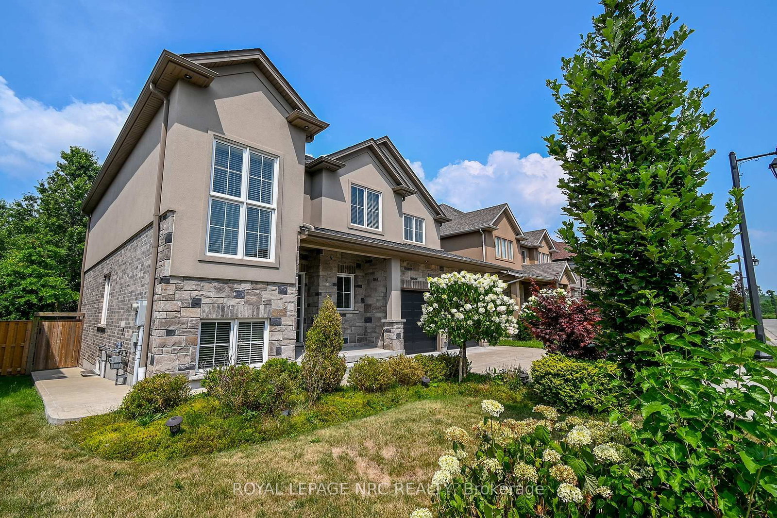 7231 Lionshead Avenue, Unit 30 - Photo 6