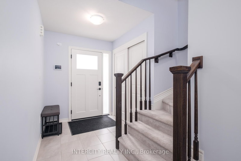 13 - 7945 Oldfield Rd, Niagara Falls, L2G 0Z4 | Image 2