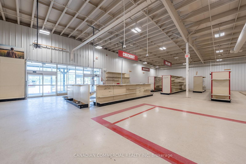 1699 London Line, Sarnia, N7W 1B1 | Image 2