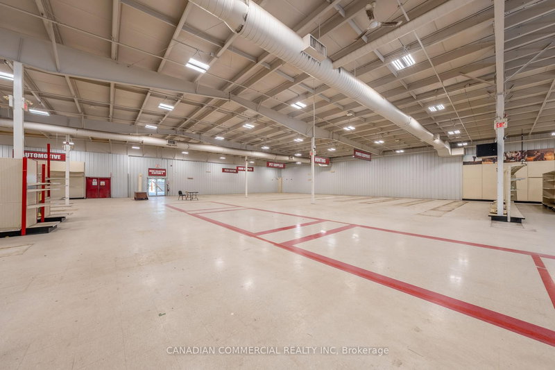 1699 London Line, Sarnia, N7W 1B1 | Image 3