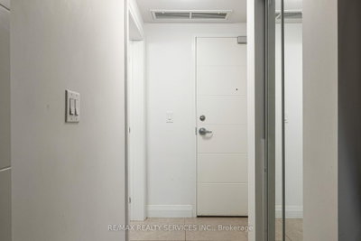 Unit 522 — 652 Princess Street — photo 4