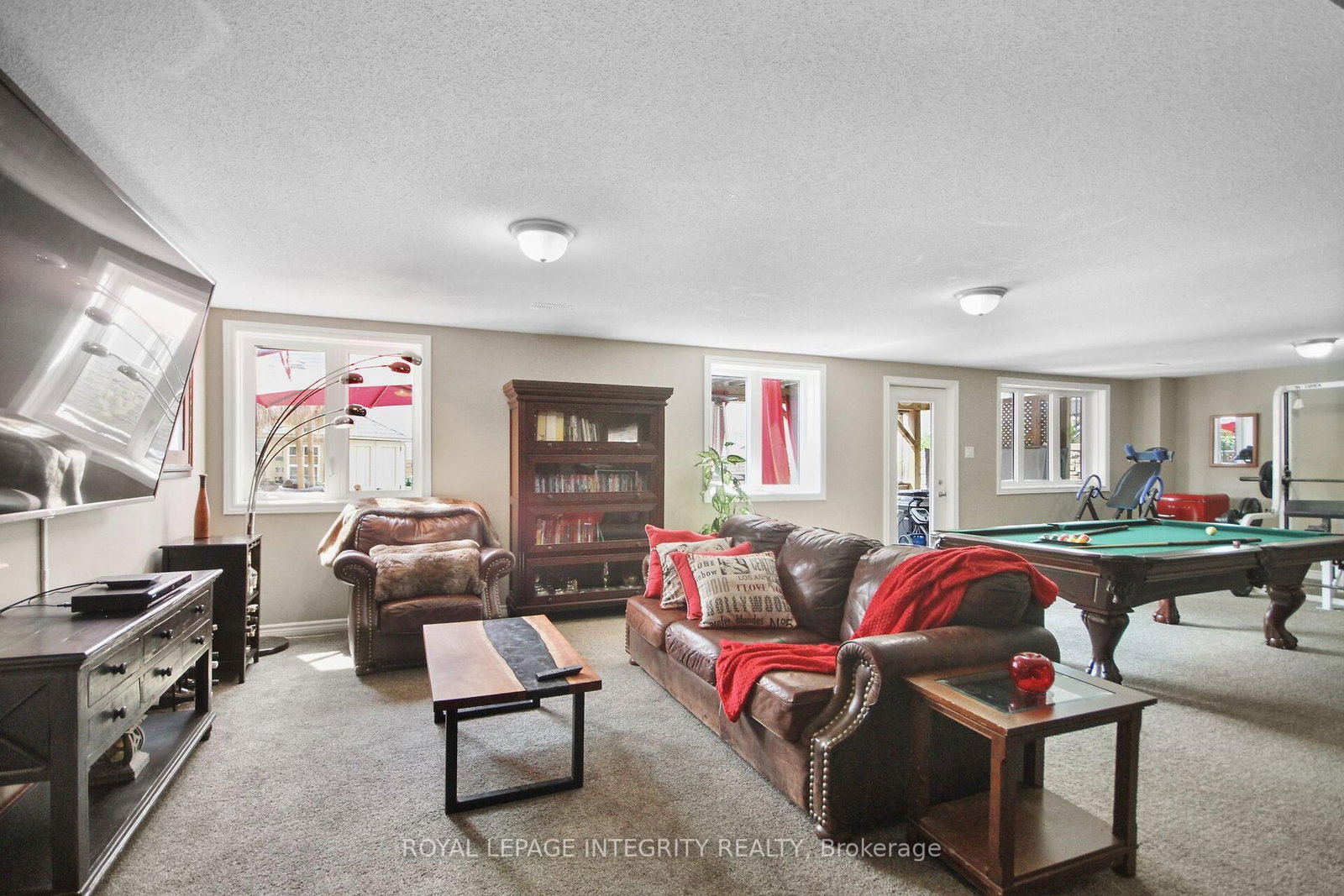 Listing Image 34