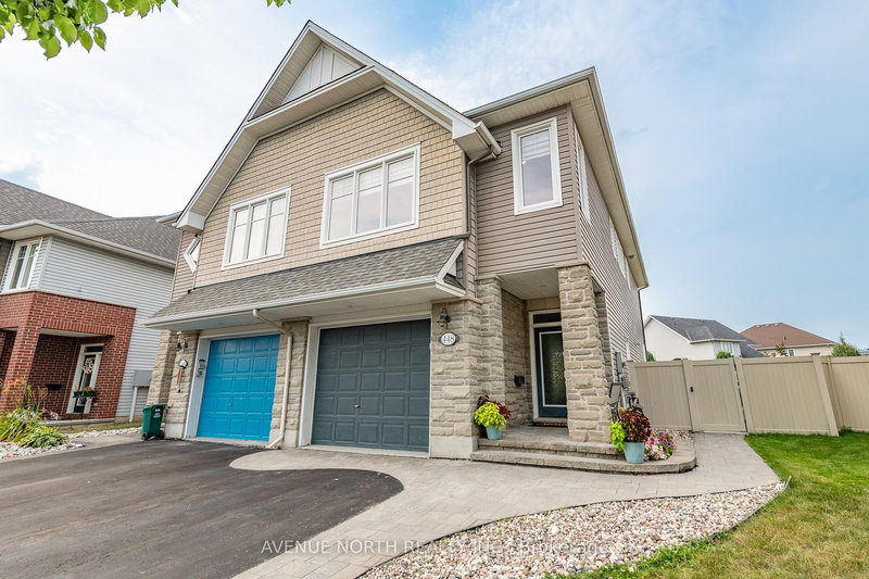 448 Rochefort Circ, Ottawa, K4A 0M9 | Image 2