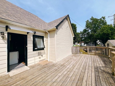 Detached House leased at Rear-70 Courtwright Street, Fort Erie, Ontario, L2A 2R7 - Central - MLS: X12334841