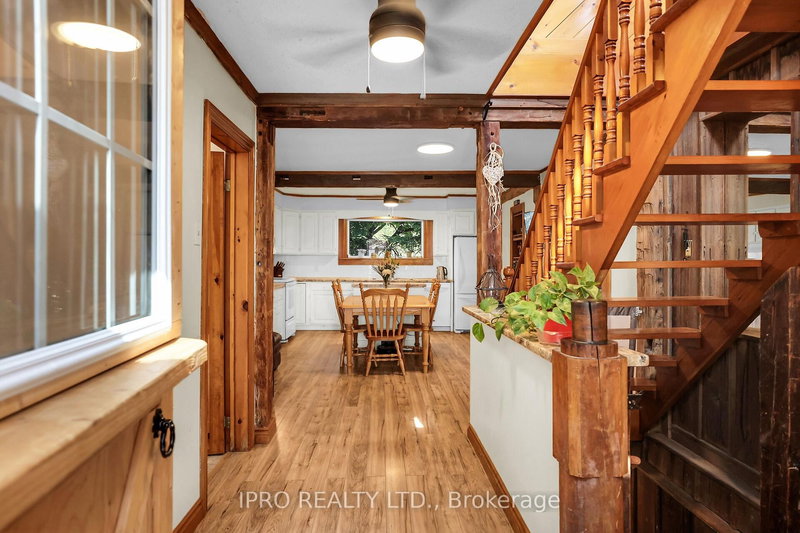 1027 Niagara Stone Rd, Niagara-on-the-Lake, L0S 1J0 | Image 3