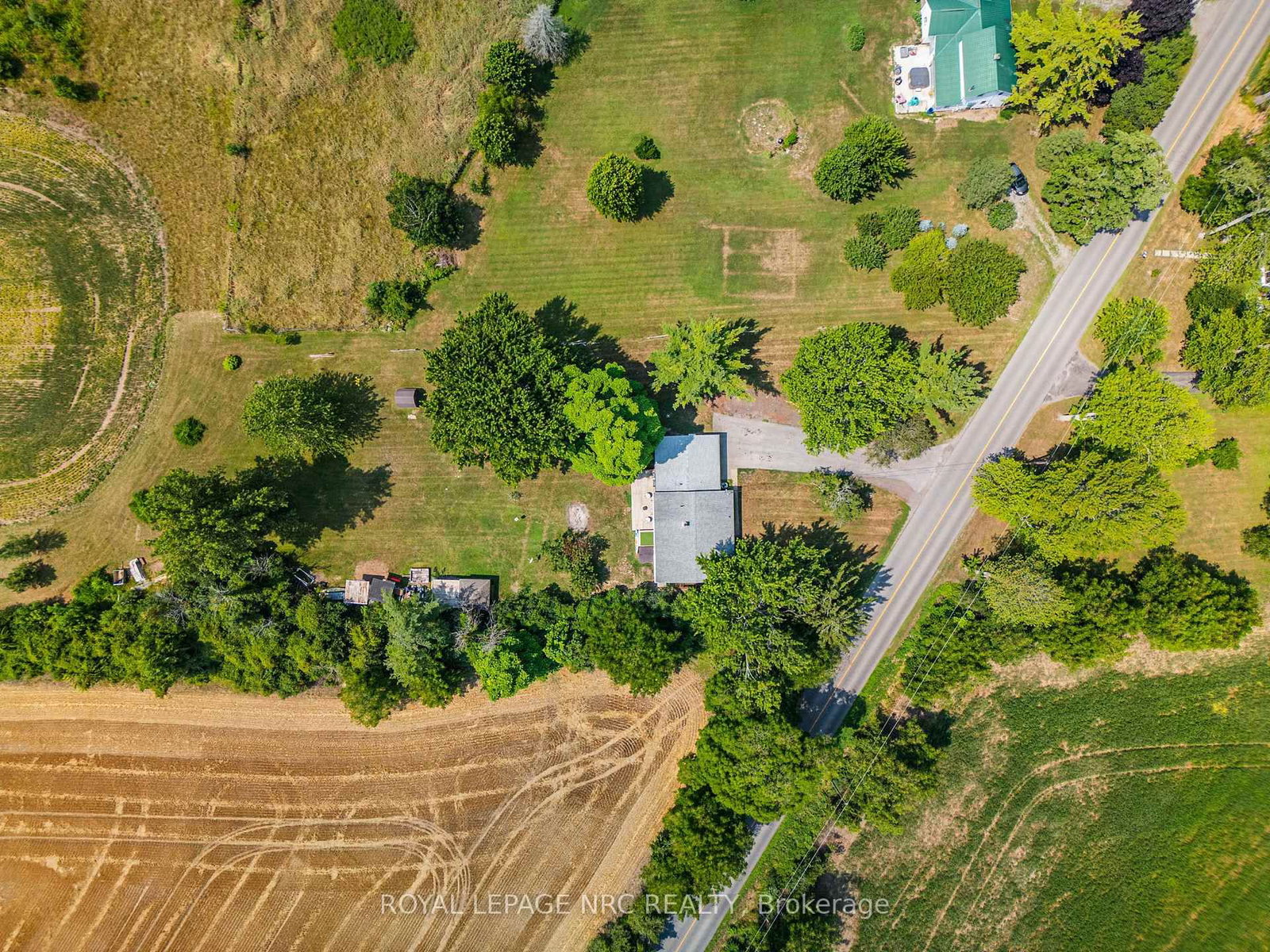 Listing Image 45