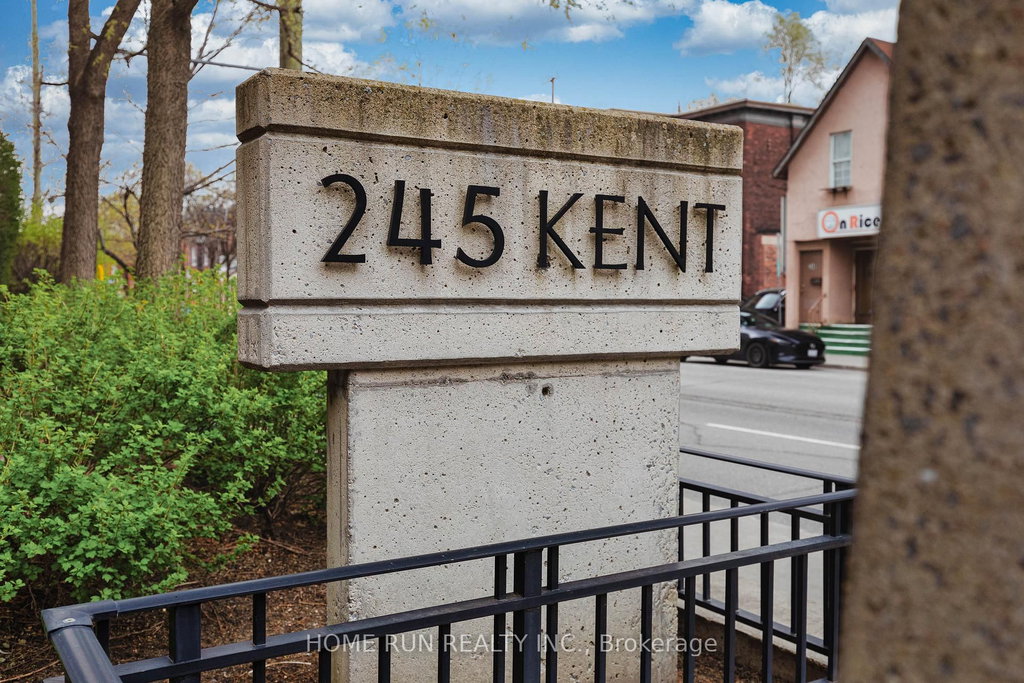 708 - 245 Kent Street 3