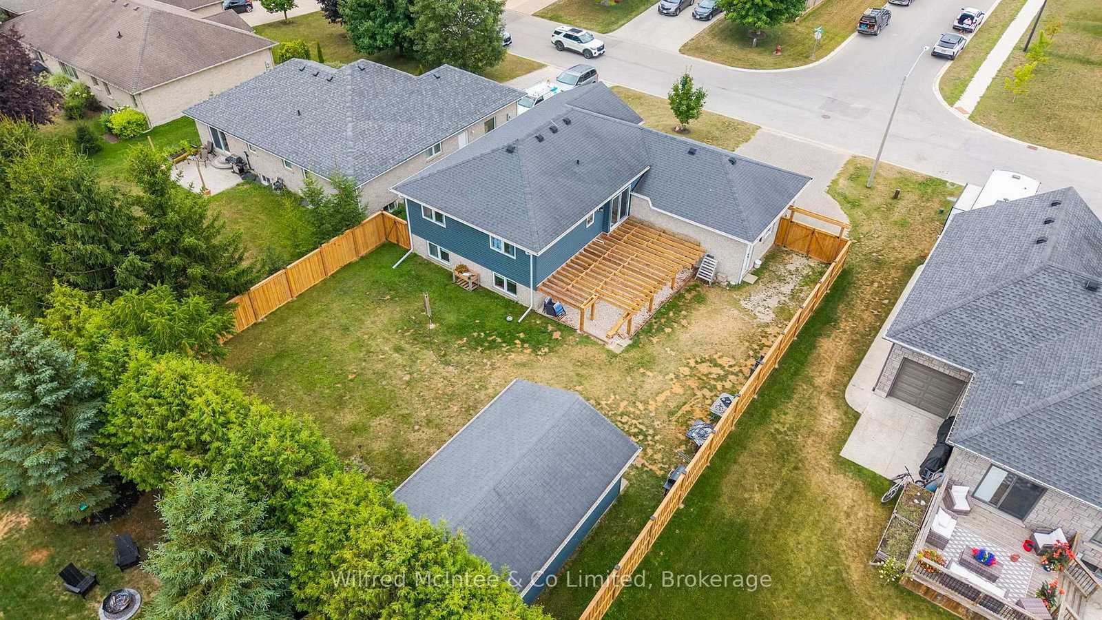 Listing Image 3
