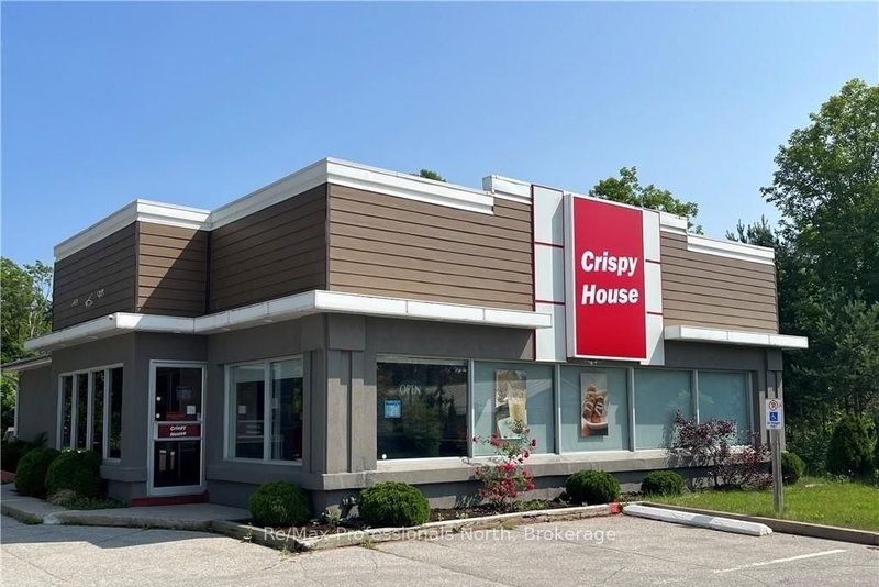 350 Winewood Ave E, Gravenhurst, P1P 1B7 | Image 2