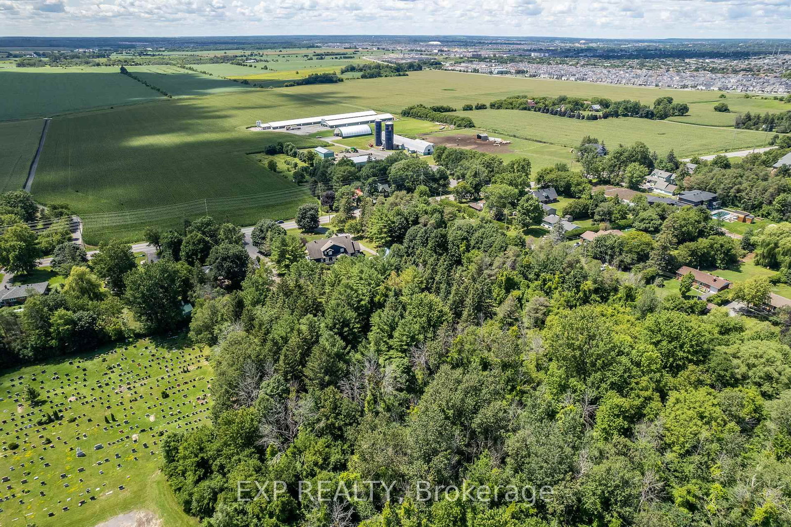 5486 Old Richmond Rd. Road W • Ottawa, ON photo 10