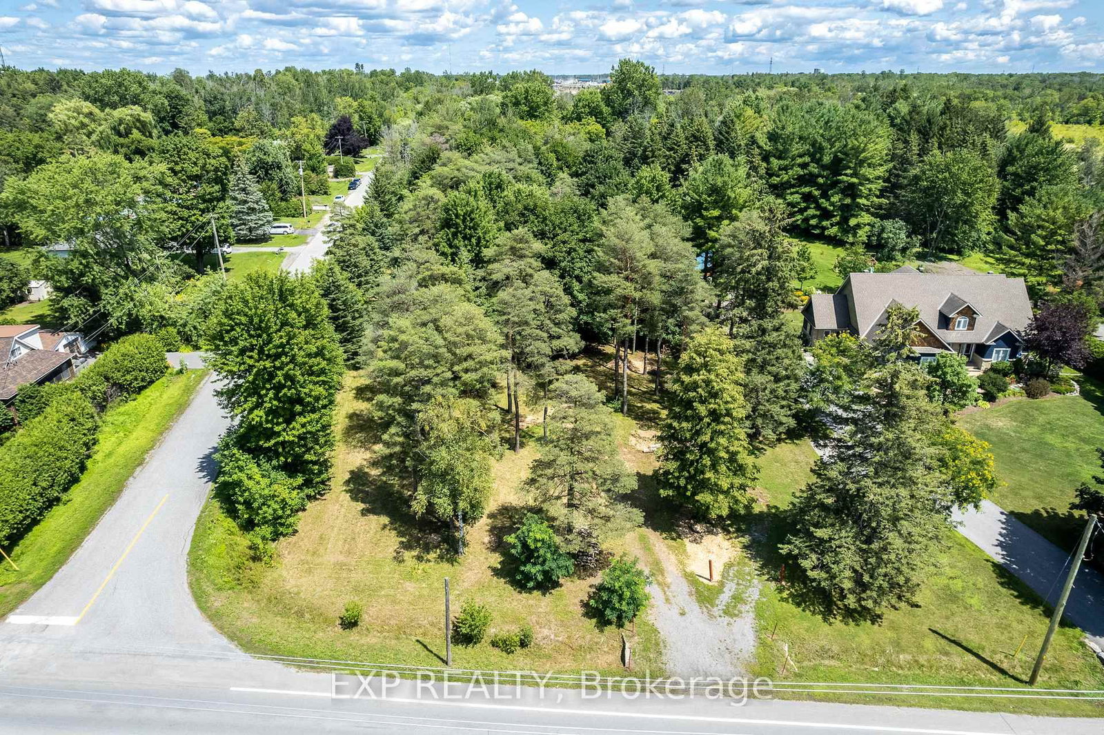 5486 Old Richmond Rd. Road W • Ottawa, ON photo 23