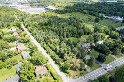 5486 Old Richmond Rd. Road W • Ottawa, ON photo 4