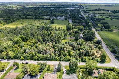 5486 Old Richmond Rd. Road W • Ottawa, ON photo 6