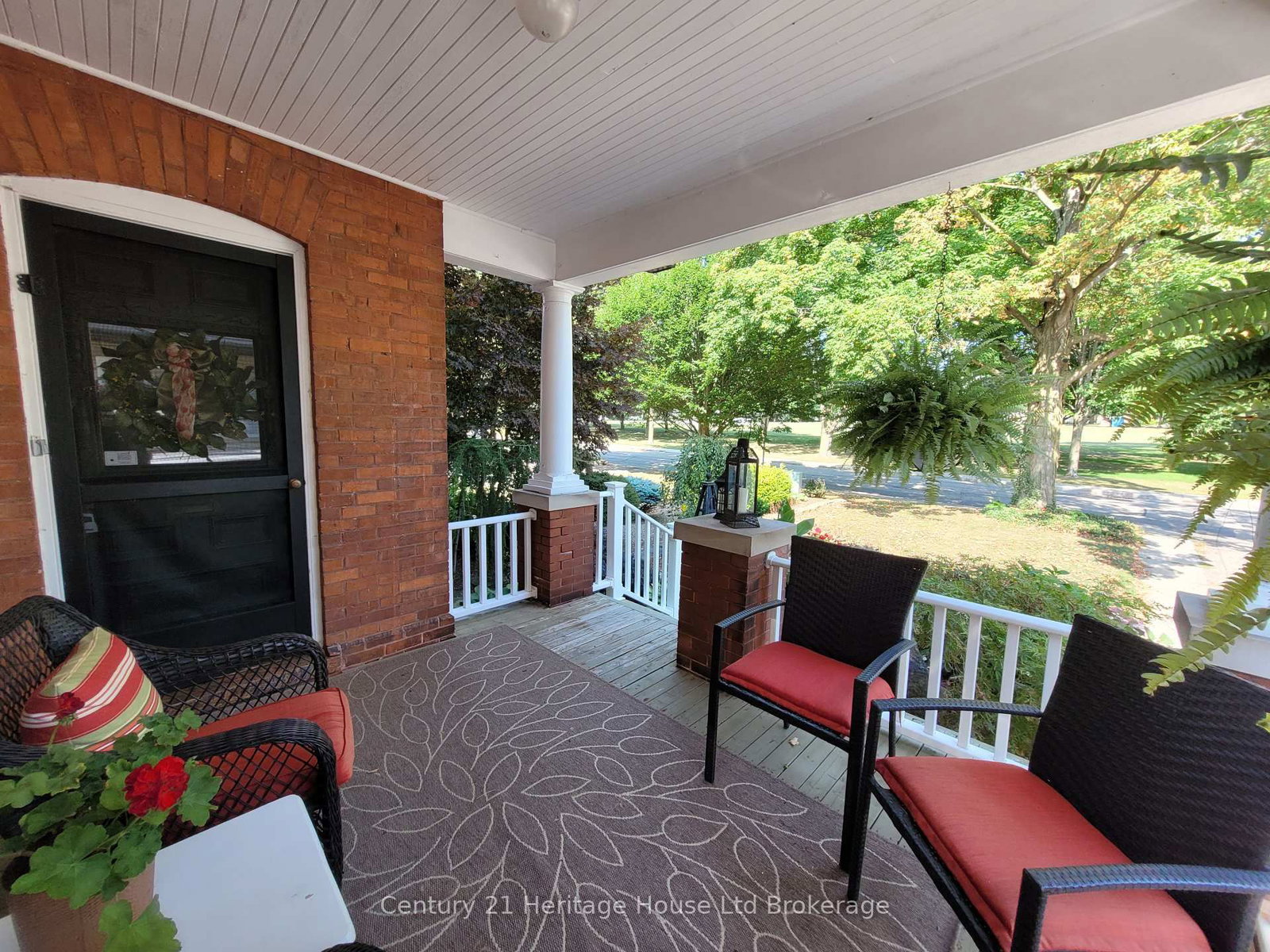 Listing Image 7
