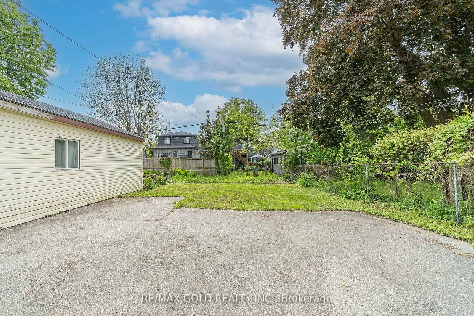 Listing Image 34