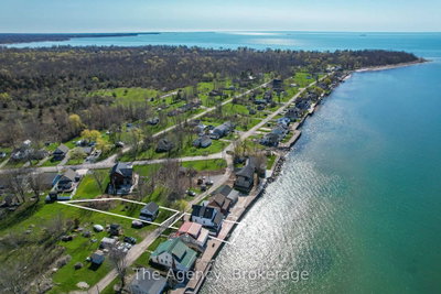 Detached House sold at 11611 Beach Road, Wainfleet, Ontario, L0S 1V0 - Lakeshore - MLS: X12340926
