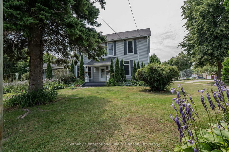 A - 103 Bruce St S, Blue Mountains, N0H 2P0 | Image 2