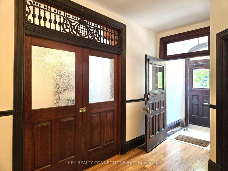 208 King St E, Kingston, K7L 3A4 | Image 3