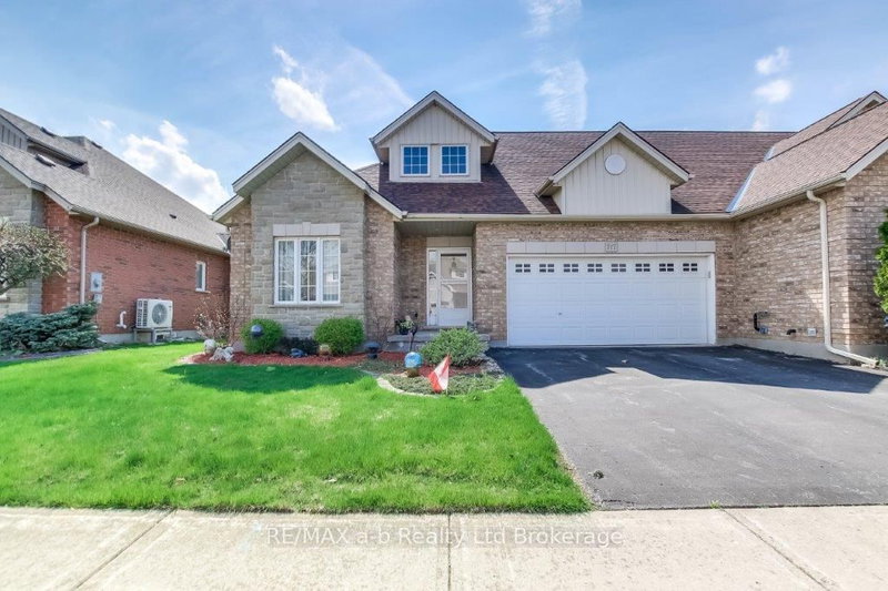 717 Garden Court Cres, Woodstock, N4T 0A2 | Image 2