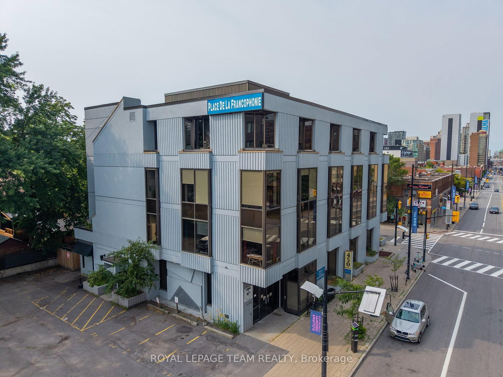 450 Rideau Street, Unit A01 - Photo 2