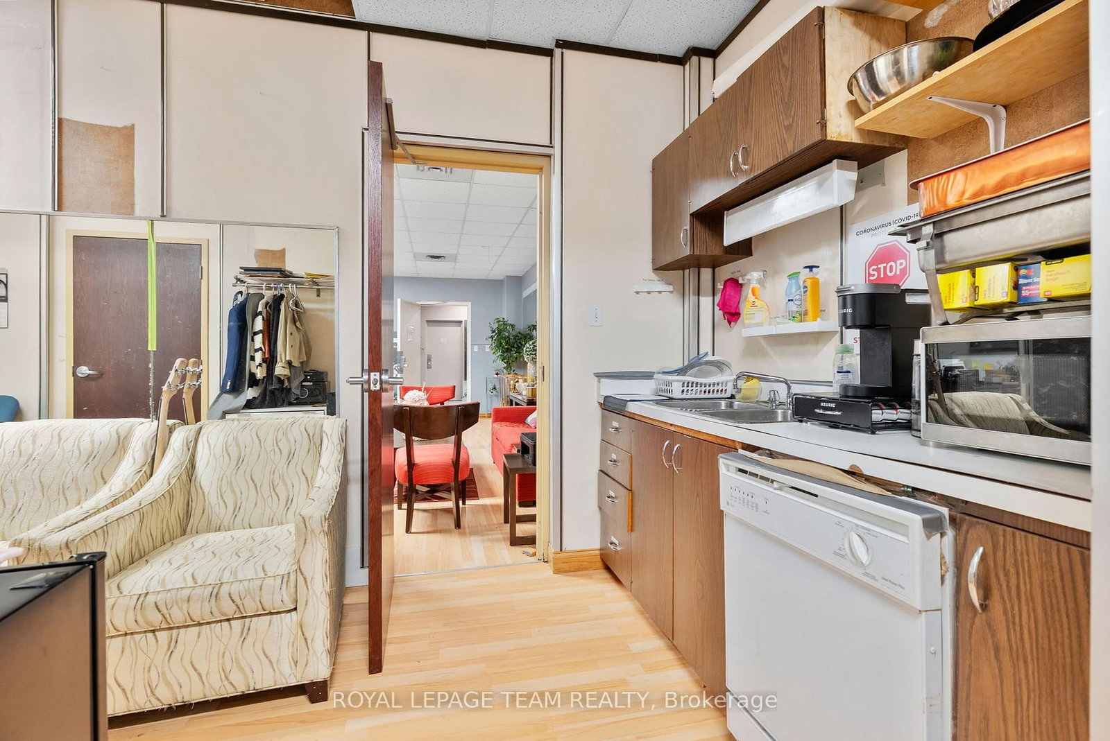 450 Rideau Street, Unit A01 - Photo 23