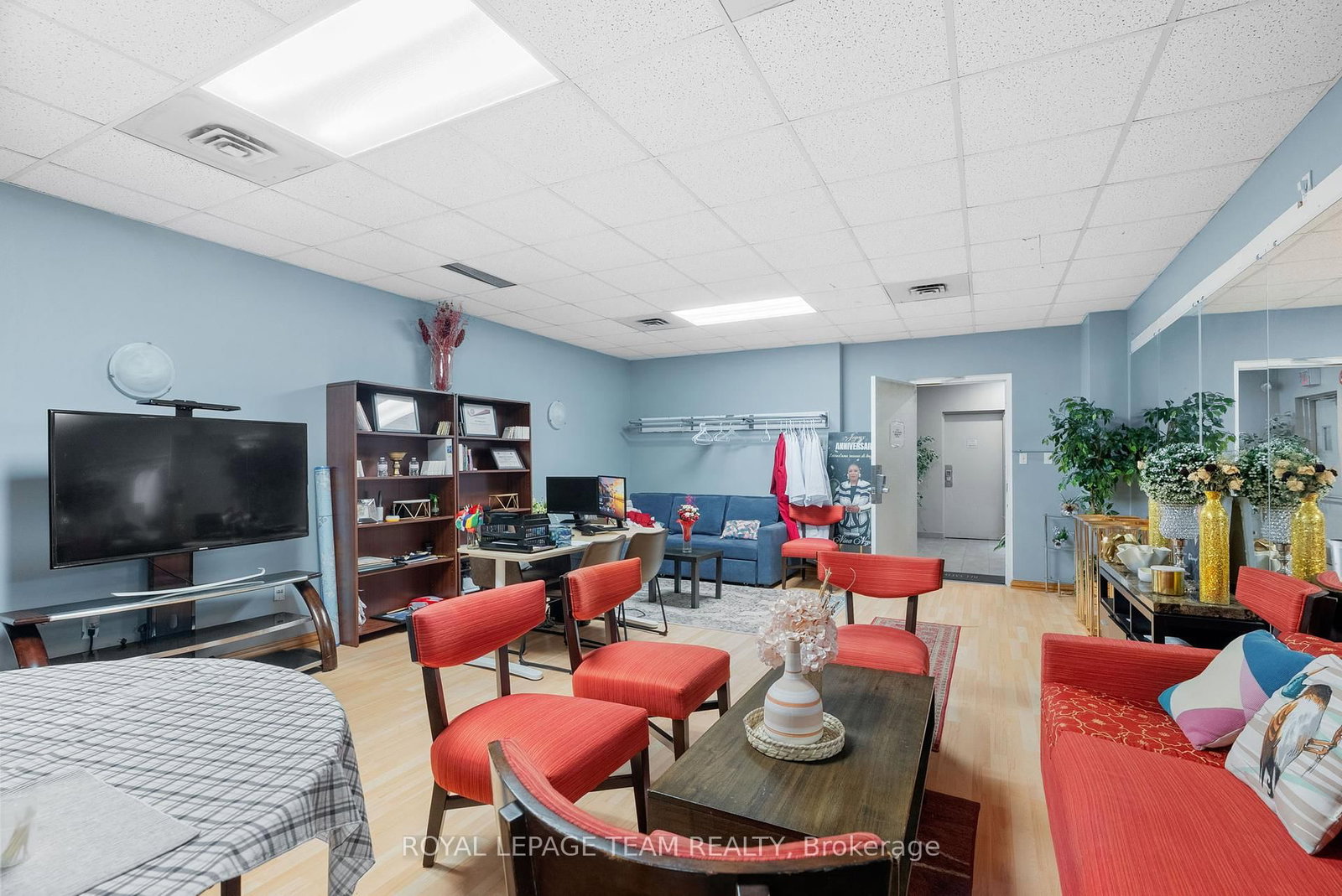 450 Rideau Street, Unit A01 - Photo 25