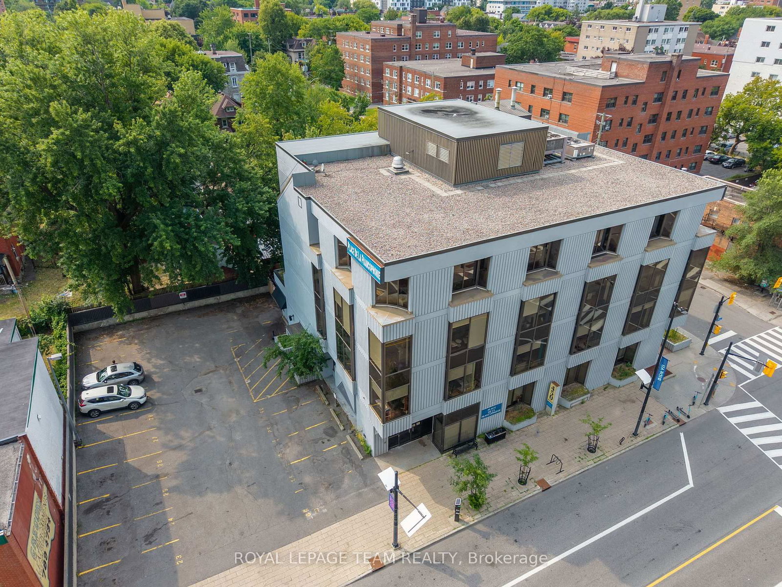 450 Rideau Street, Unit A01 - Photo 40