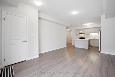 Unit C34 — 25 ISHERWOOD Avenue — photo 4