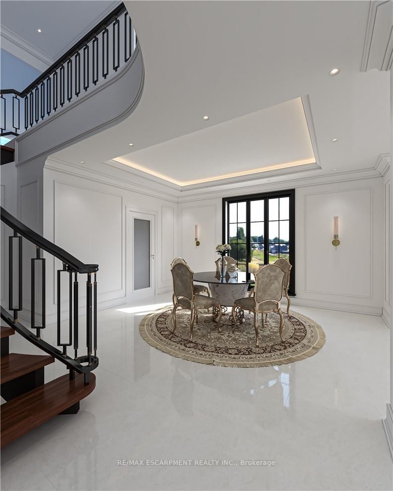 49 Roselawn Ave, Hamilton, L9G 2H9 | Image 3