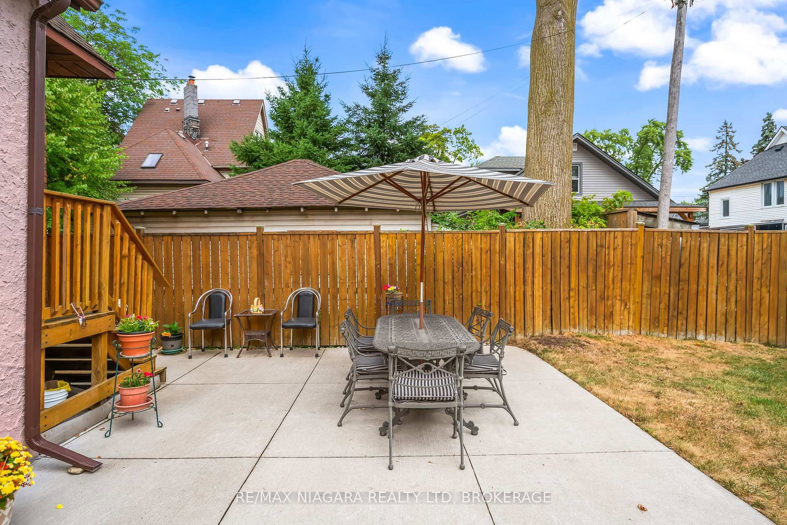 Listing Image 7