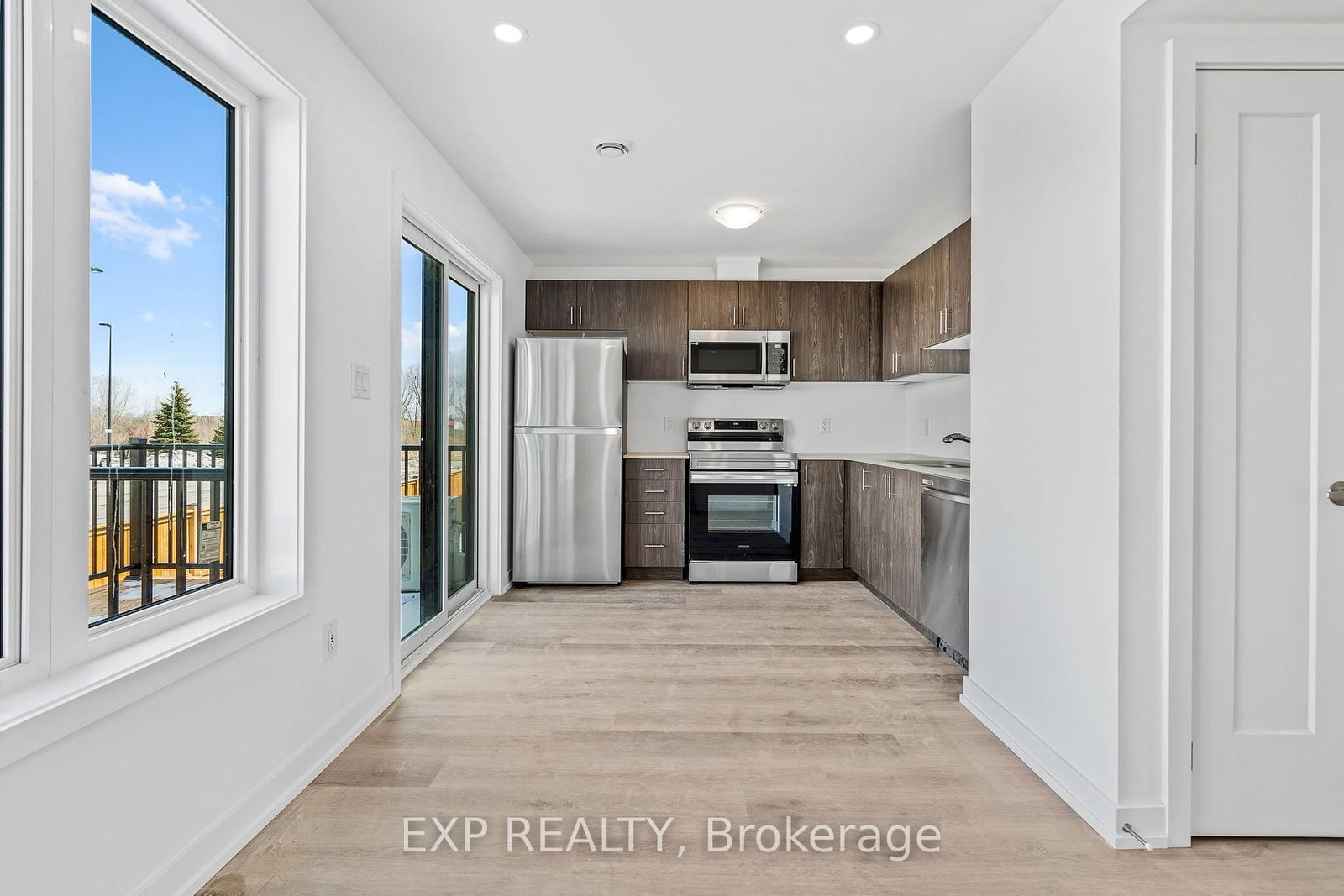 4263 Fourth Avenue, Unit 624 - Photo 6