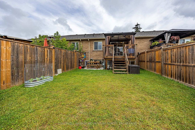 68 North Main St, Norfolk, N3Y 2M3 | Image 3