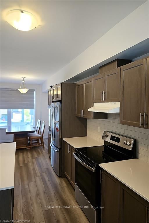 58 - 290 Equestrian Way, Cambridge, N3E 0E7 | Image 3