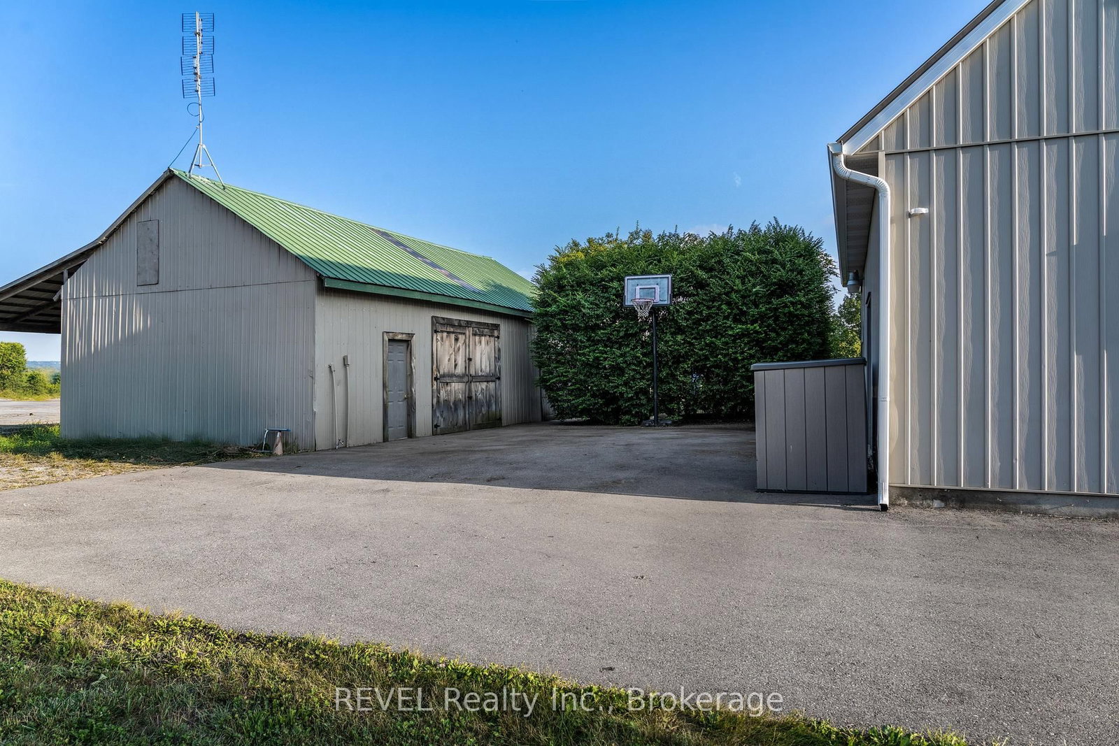 Listing Image 34