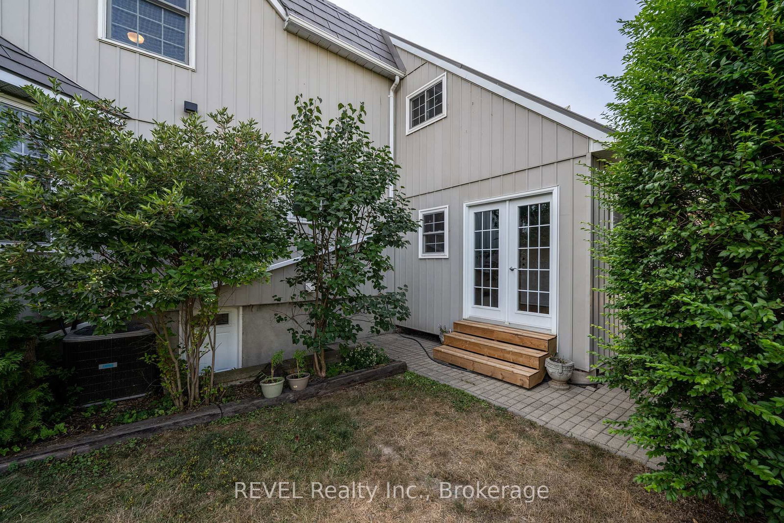 Listing Image 45