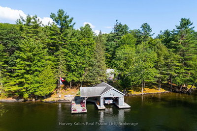 Detached House sold at 6-1205 Joe River Road, Muskoka Lakes, Ontario, P0B 1G0 - Medora - MLS: X12349572