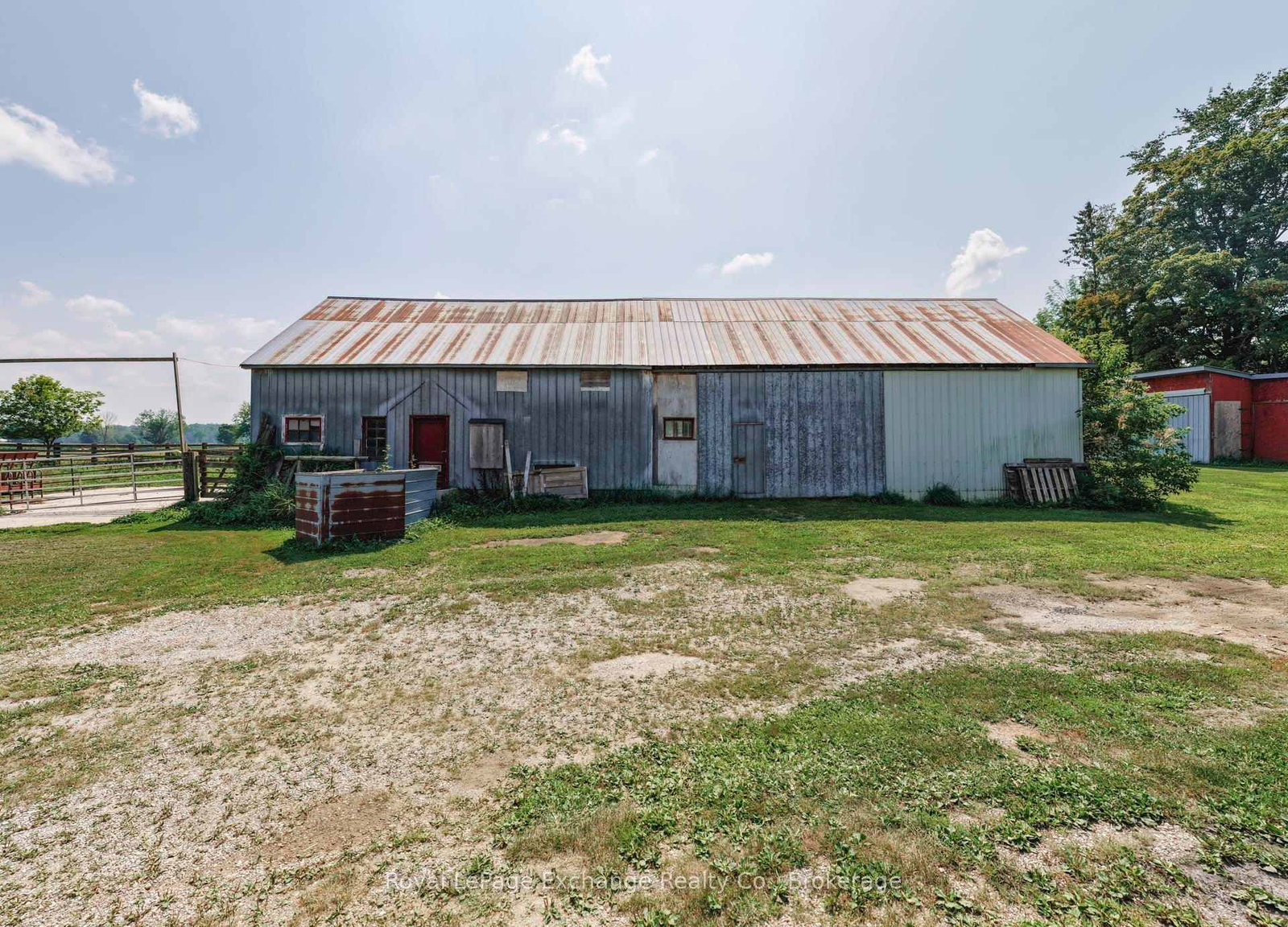 Listing Image 8