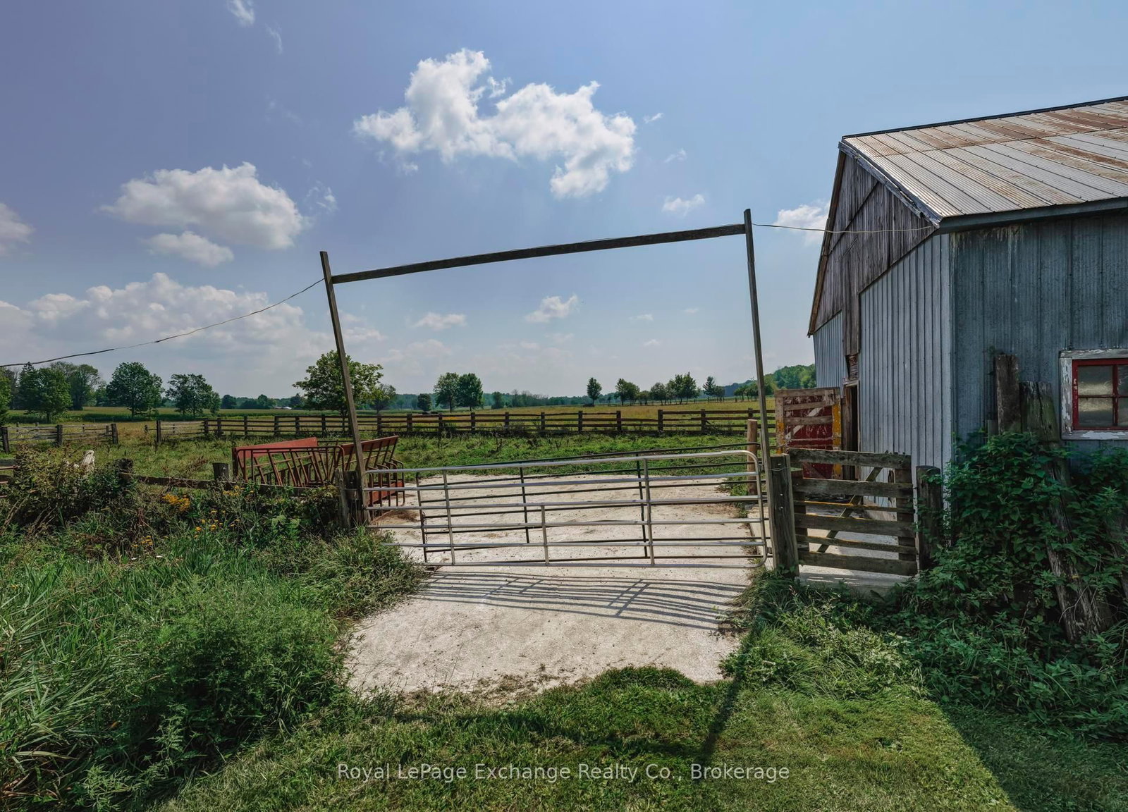 Listing Image 9