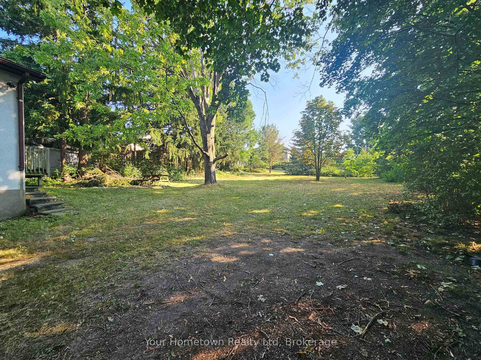 Listing photo 5