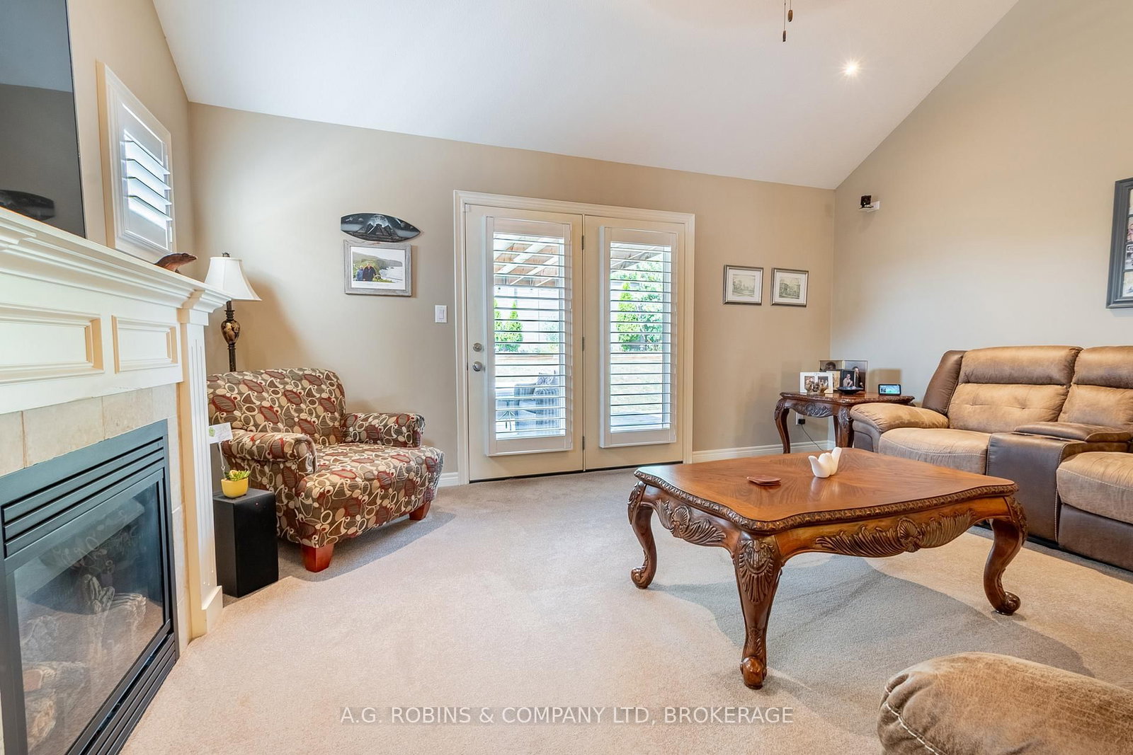 Listing Image 23