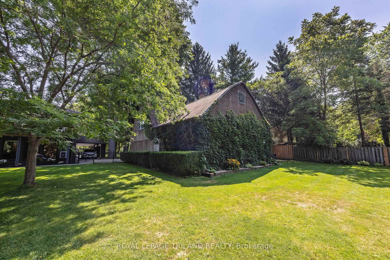 Listing Image 44