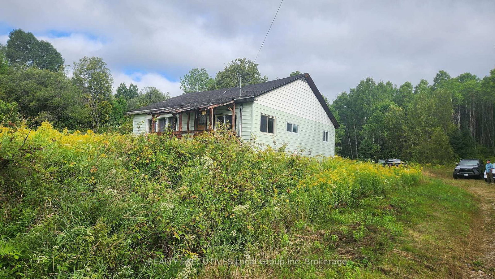 Listing Image 7