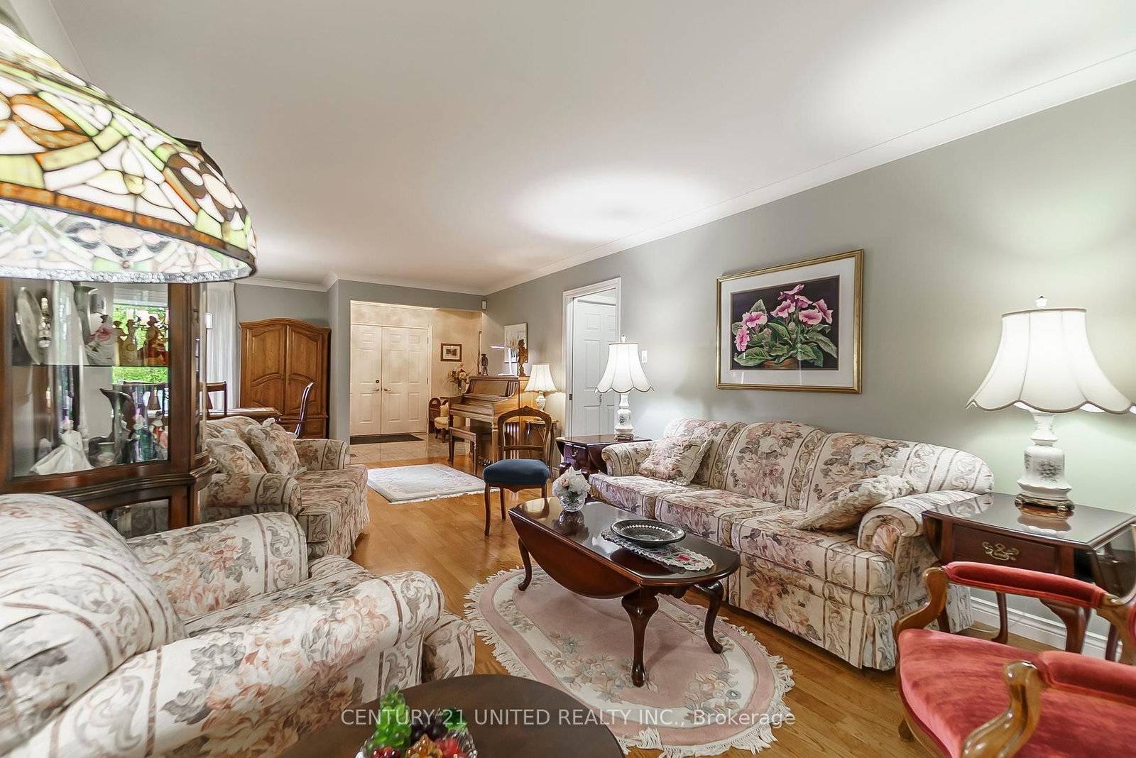 Listing Image 7