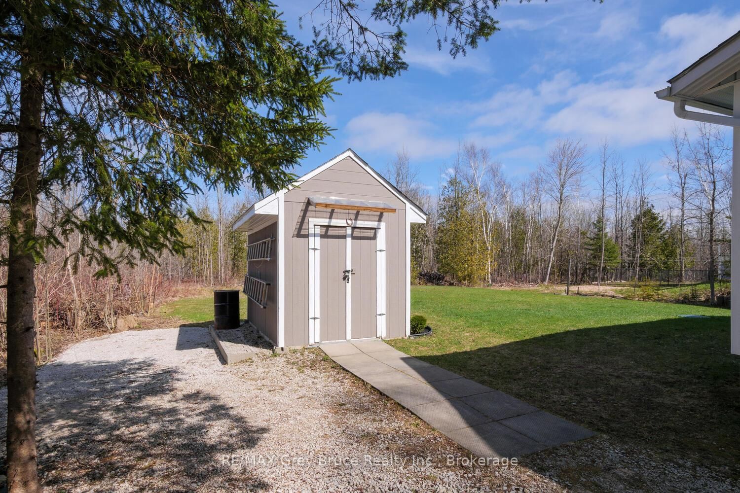 Listing Image 29